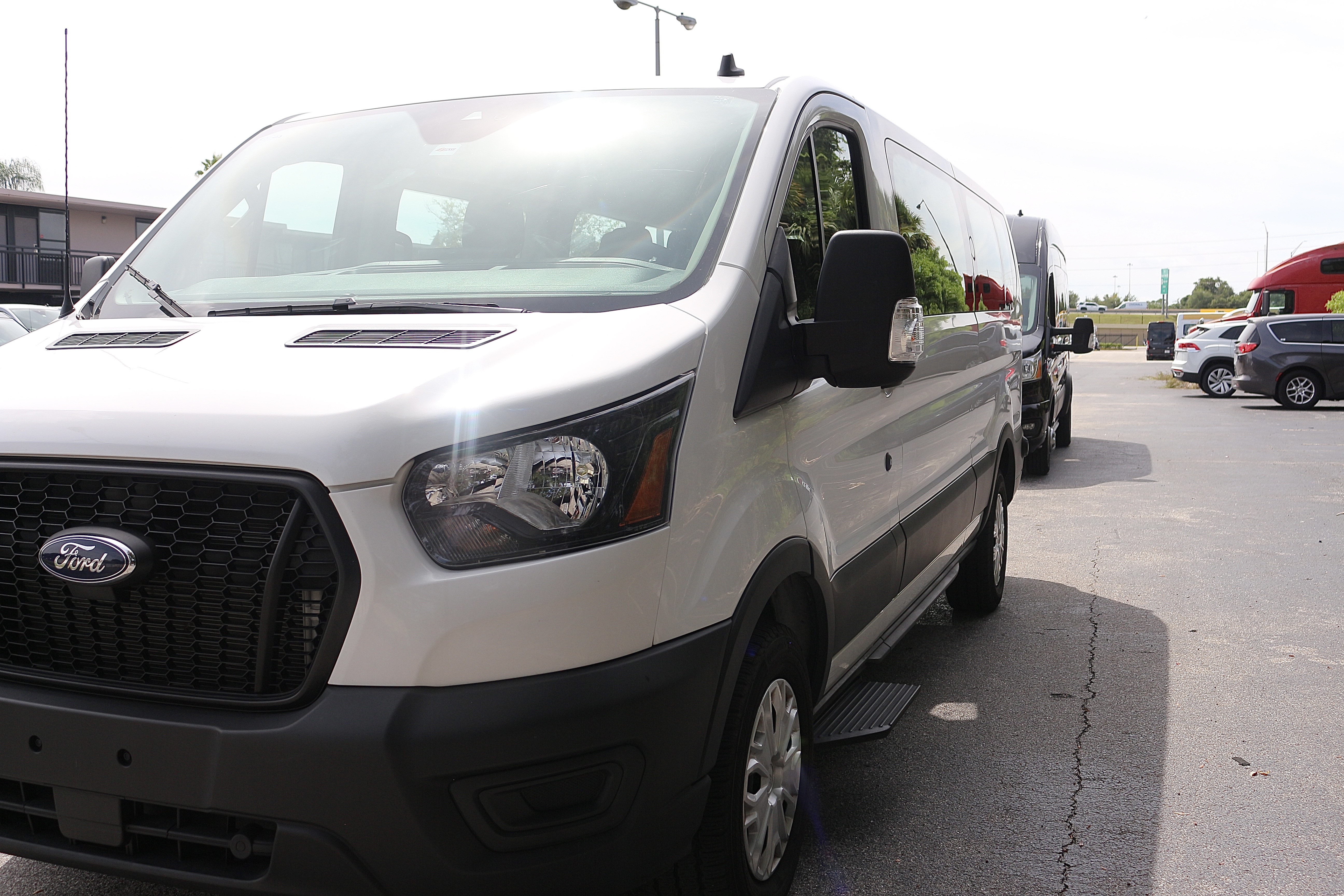 2023 FORD TRANSIT